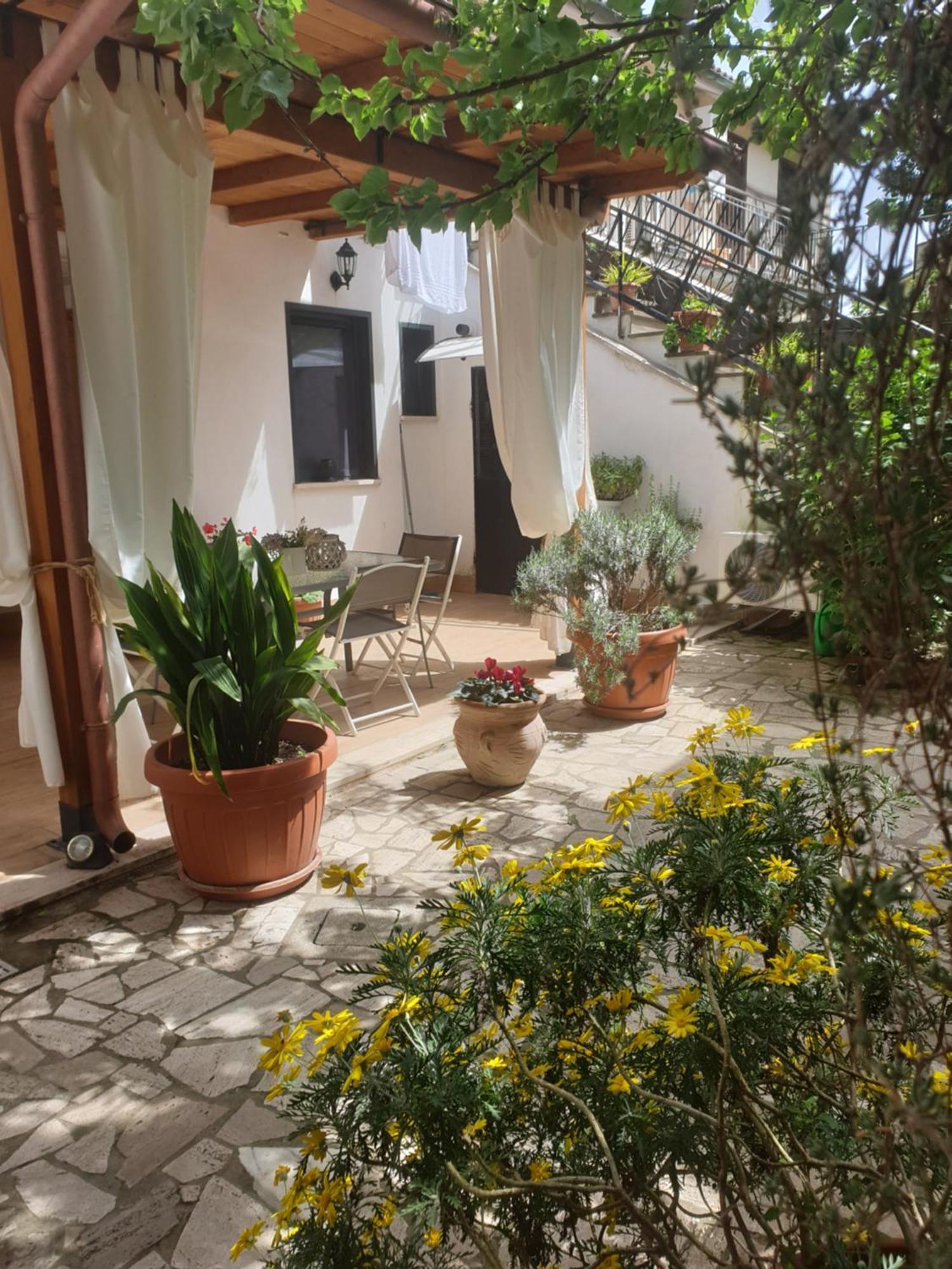 Hotel Il Giardinetto Di Dilyana Monterosi Esterno foto